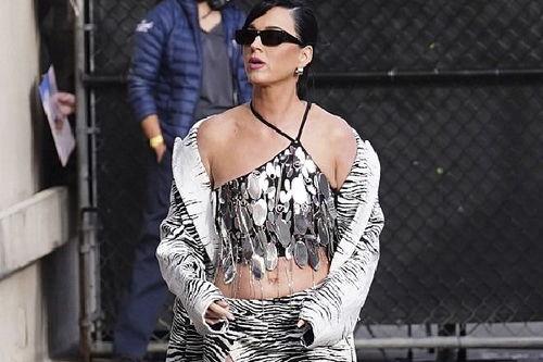 黑暗爆料在线观看免费高清 娱乐圈吃瓜爆料